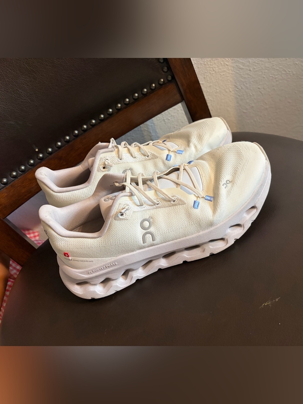 On Cloudswift Women's White Running Sneakers
